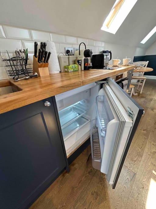 The Loft At The Croft - Stunning Rural Retreat Perfect For Couples & Dogs Villa Leigh  Buitenkant foto